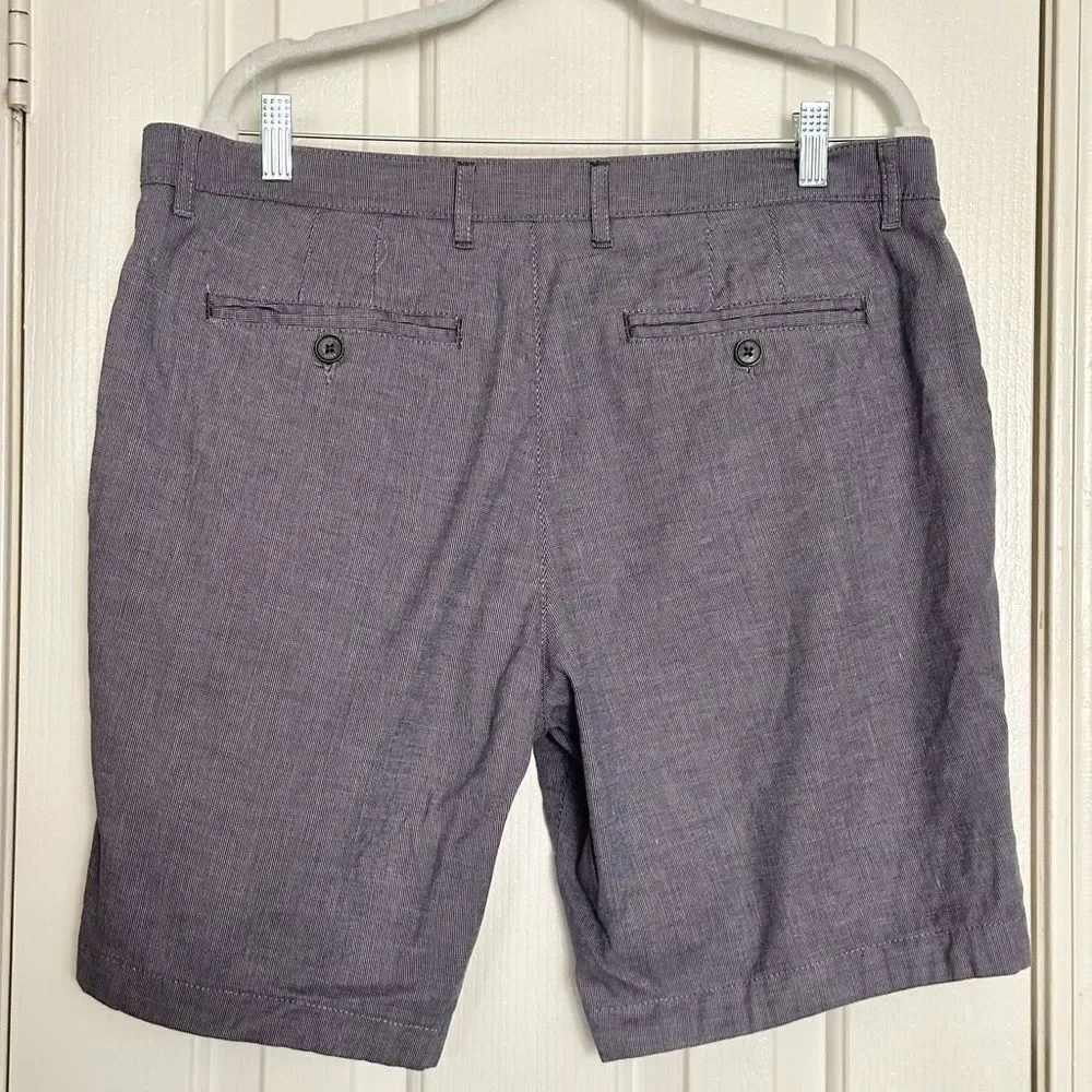 Ted baker men’s shorts size 38R - grey and white textured knit